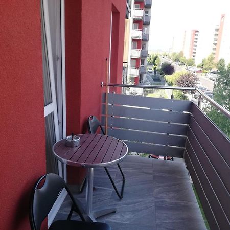 Avantgarden3 Braşov Esterno foto